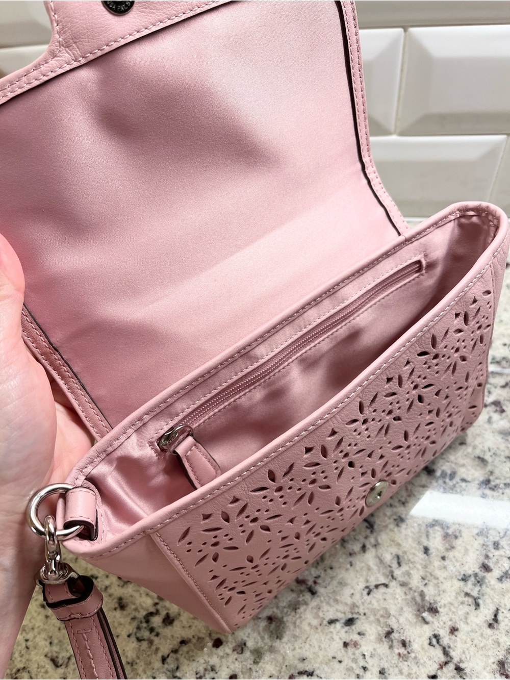 Coach Taylor Pink Leather Eyelet Flap Clutch EUC - Picture 10 of 12